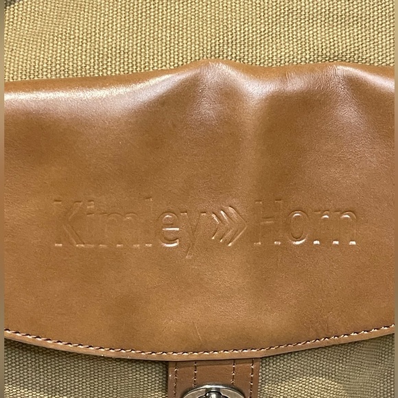 Cutter & Buck duffle - Picture 8 of 14